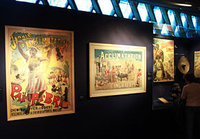 Affiches des exhibitions au Jardin zoologique d'acclimatation