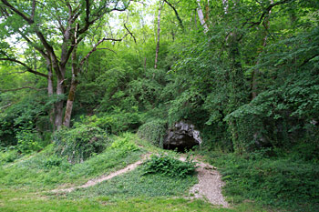 Grotte Arcy sur Cure