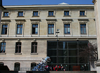 Entrée de la Grande Galerie de l'Evolution