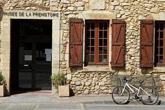 Entrée du Musée de préhistoire du Mas d'Azil 