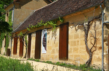 Entrée du Musée consacré à l'abri Cro-Magnon