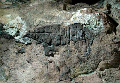 Trou croise grotte de st georges de Montclar