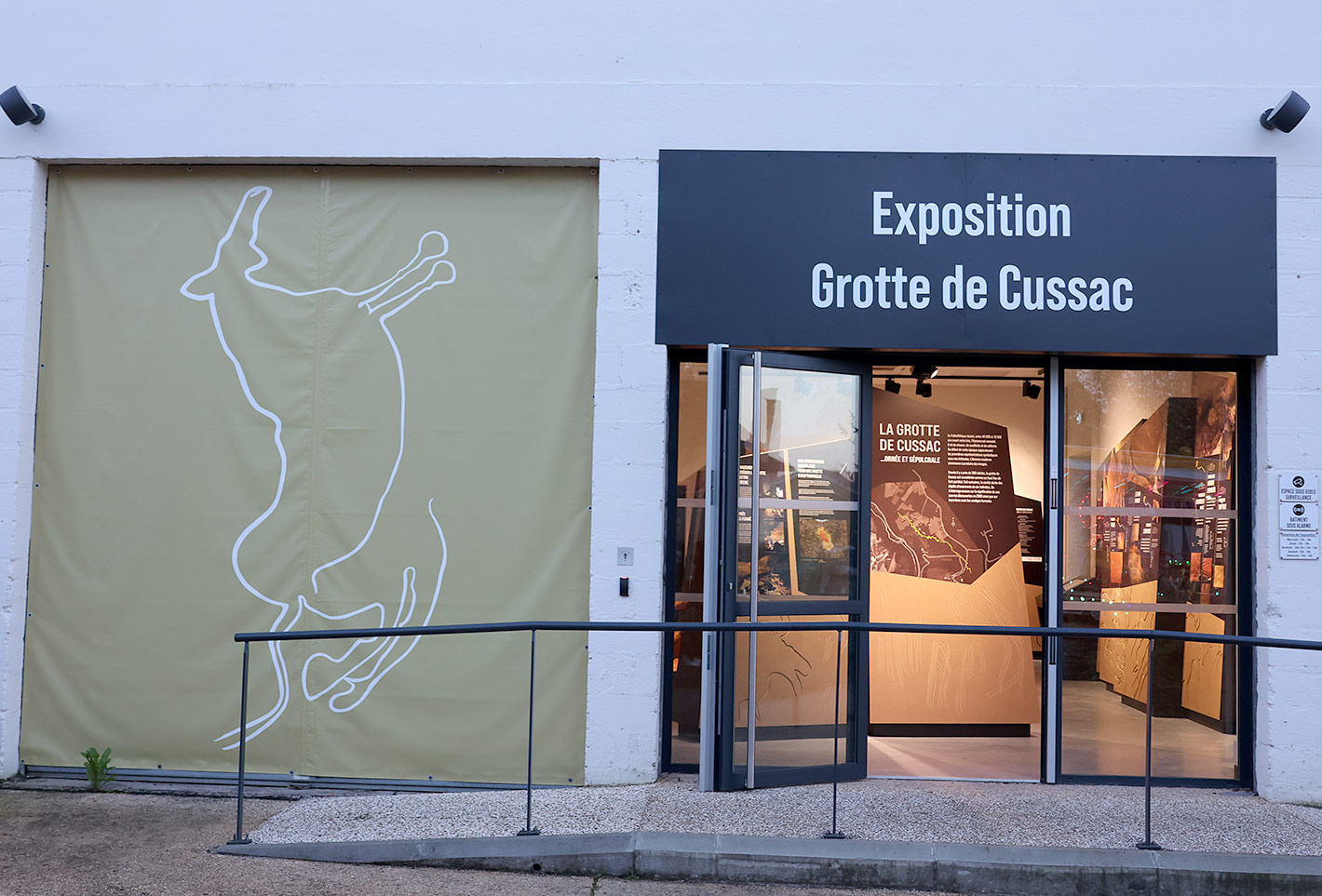 Exposition Grotte de Cussac